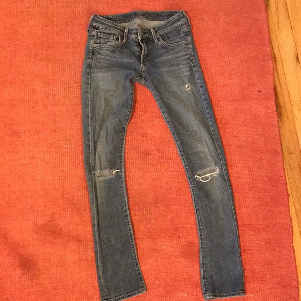 Sz 25 citizens jeans w knee slits. Mint